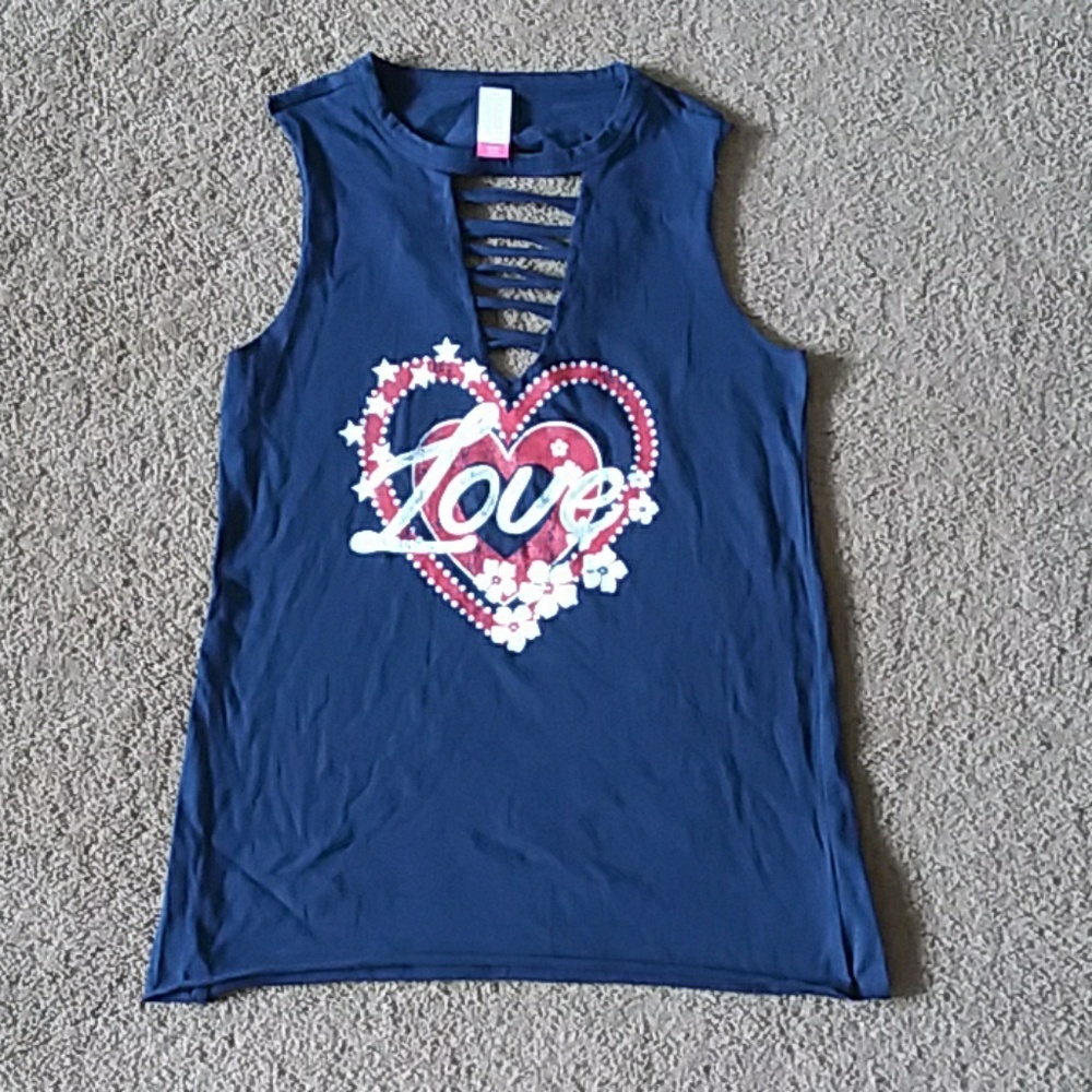Juniors No Boundaries Navy Blue "LOVE" Slashed Tank Top Size Small 3/5 Heart NWT